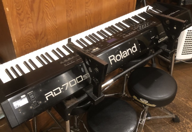 【希少】Roland RD-700SX シンセサイザー
